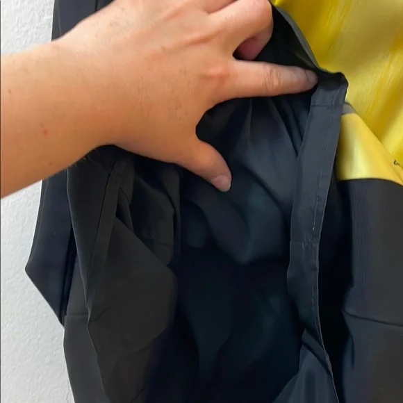 Versace, Elegant Yellow and Black Sleeveless Dress